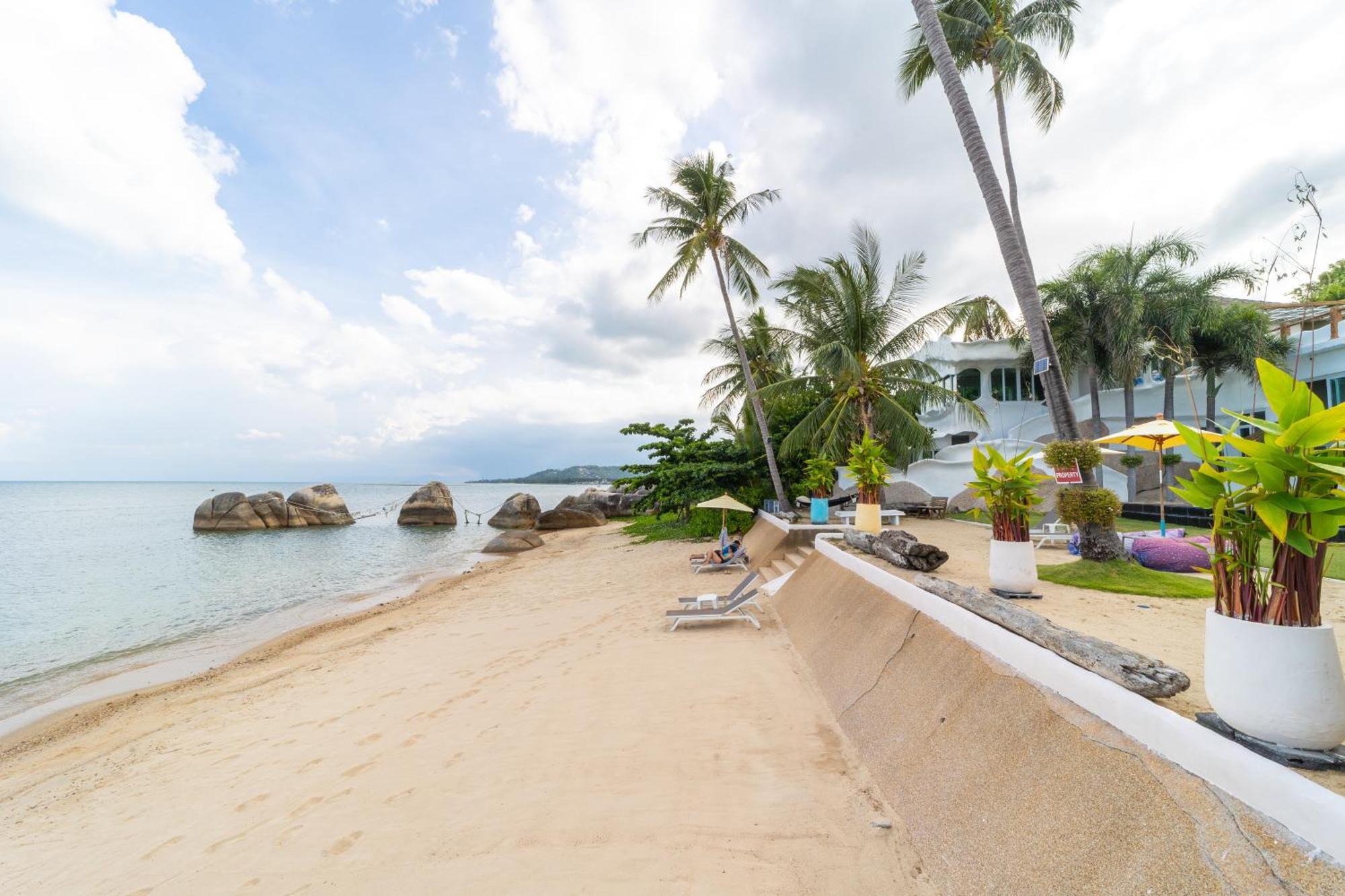 The Rock Samui Beach Resort Lamai Beach  Exterior photo