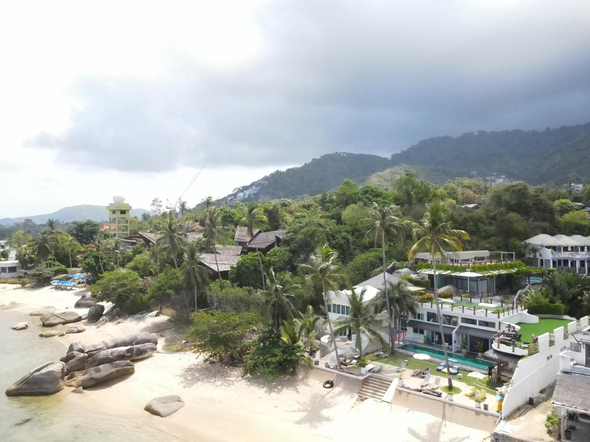 The Rock Samui Beach Resort Lamai Beach  Exterior photo