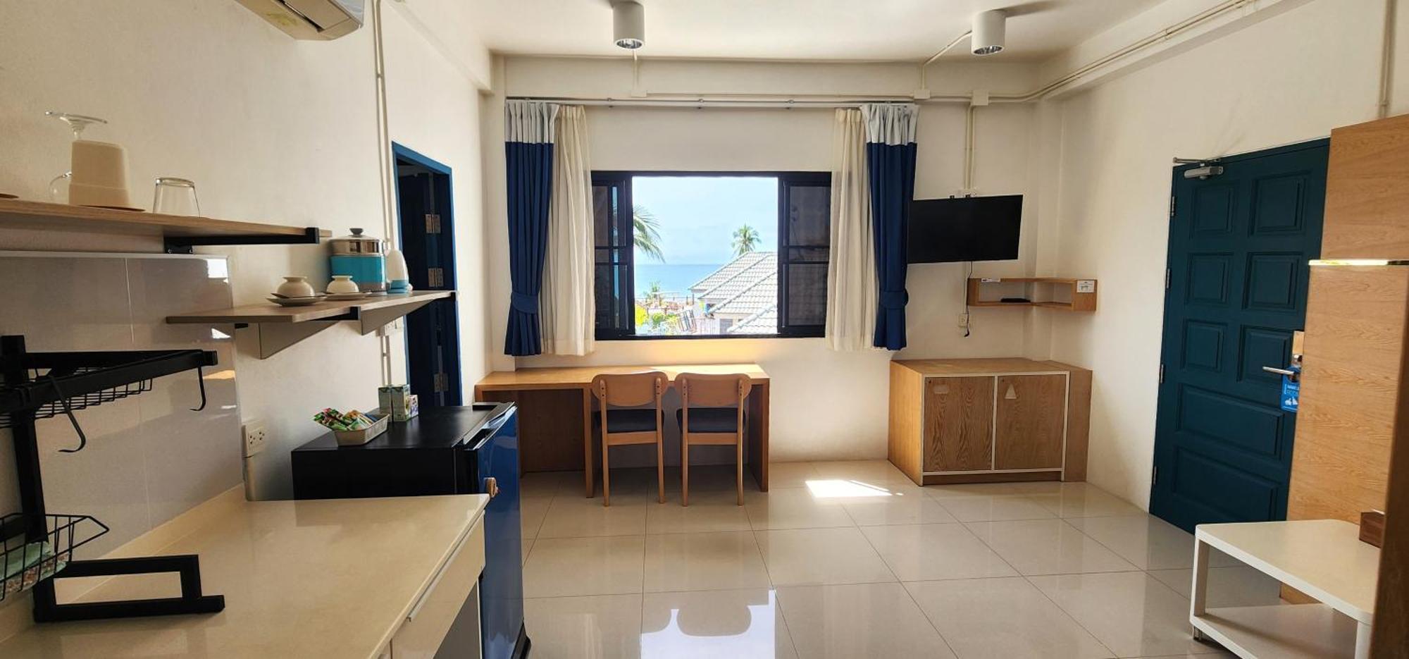 The Rock Samui Beach Resort Lamai Beach  Exterior photo